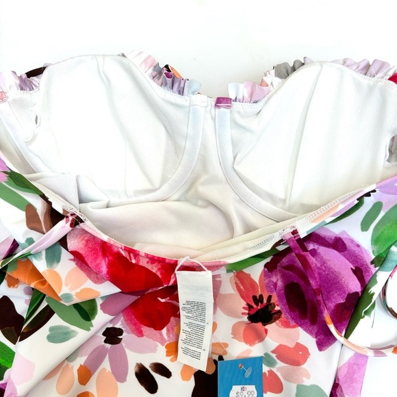 Cupshe Holiday Garden Floral Sweetheart Underwire Cheeky One Piece Swimsuit M - Picture 8 of 14